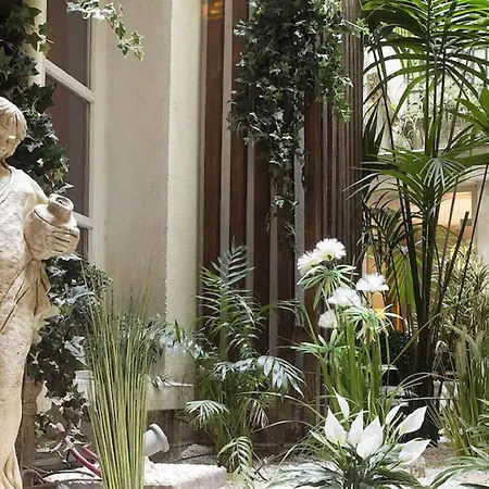 Hotel Louvre Bons Enfants Parigi