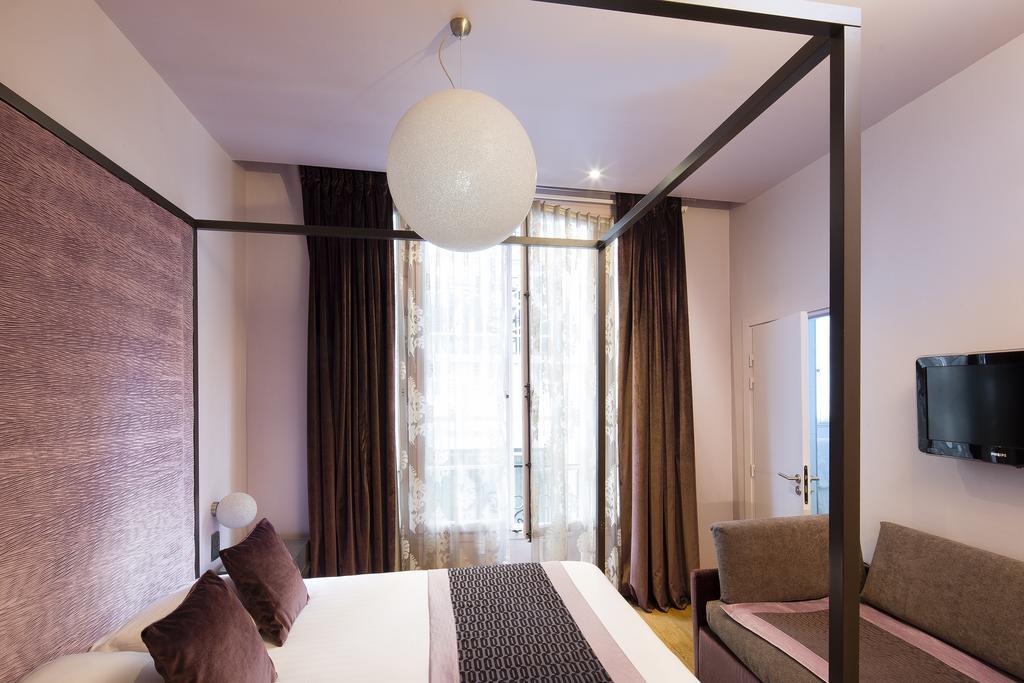 Hotel Louvre Bons Enfants Parigi